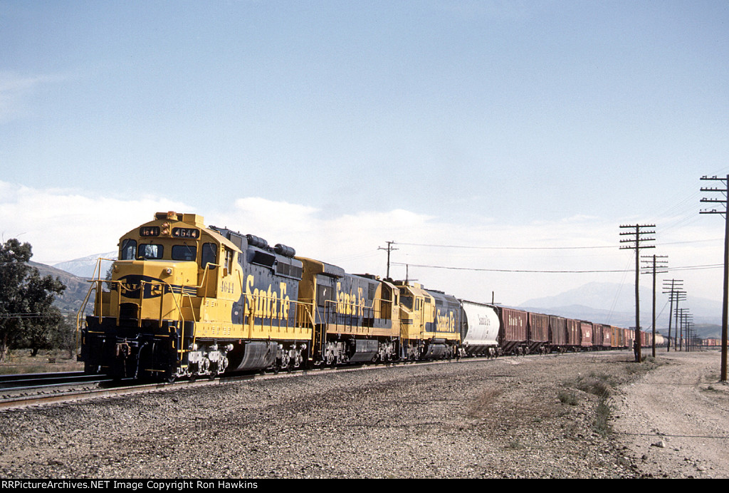 ATSF 4644 (REPOST)